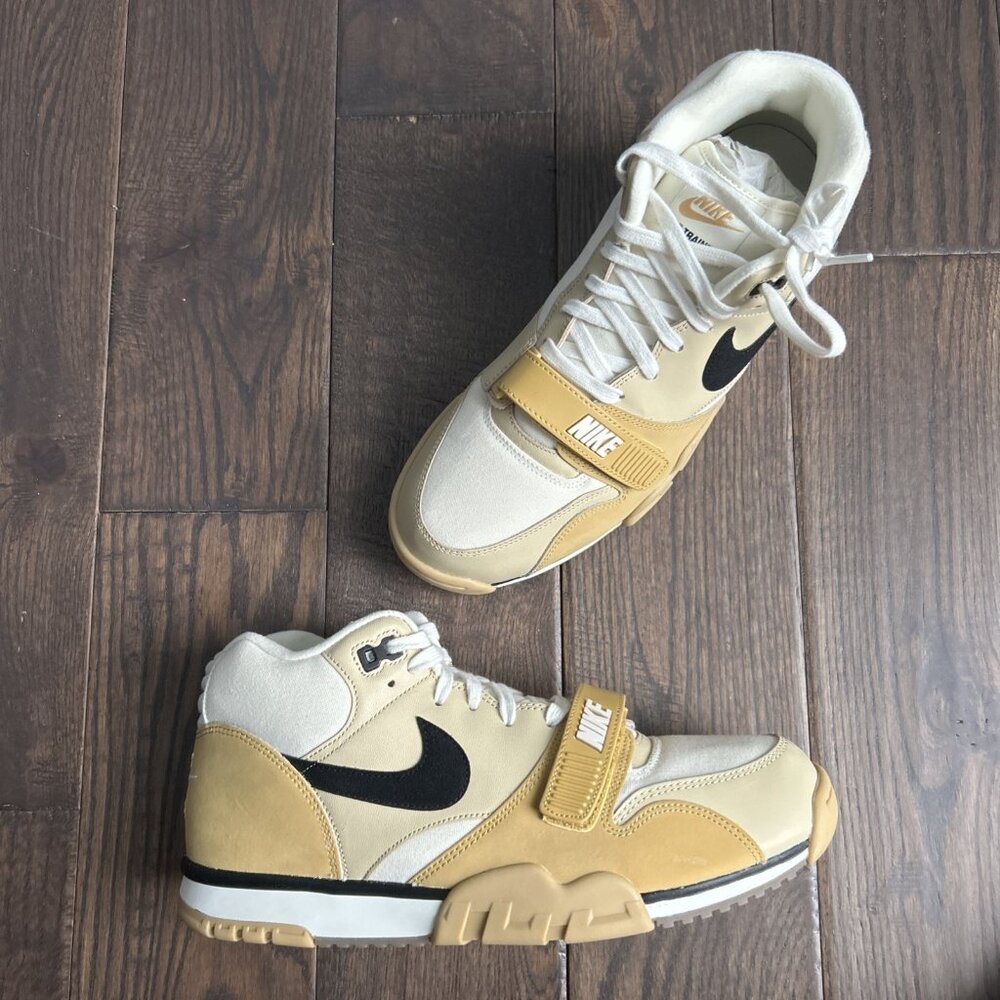 Nike Air Trainer 1 Sneakers Men's Size 11 Coconut Milk/ Black DV7201-100